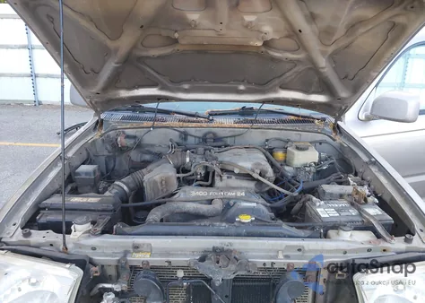 2002 Toyota 4Runner Sr5 V6 z USA, uszkodzony, nr VIN JT3HN86R220373086